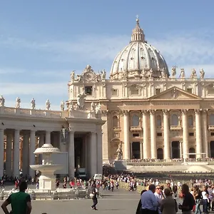 https://una-notte-ai-musei-vaticani.it-romehotels.com